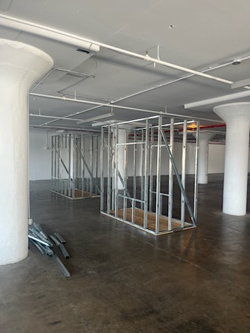 Scaffold structures in a classroom